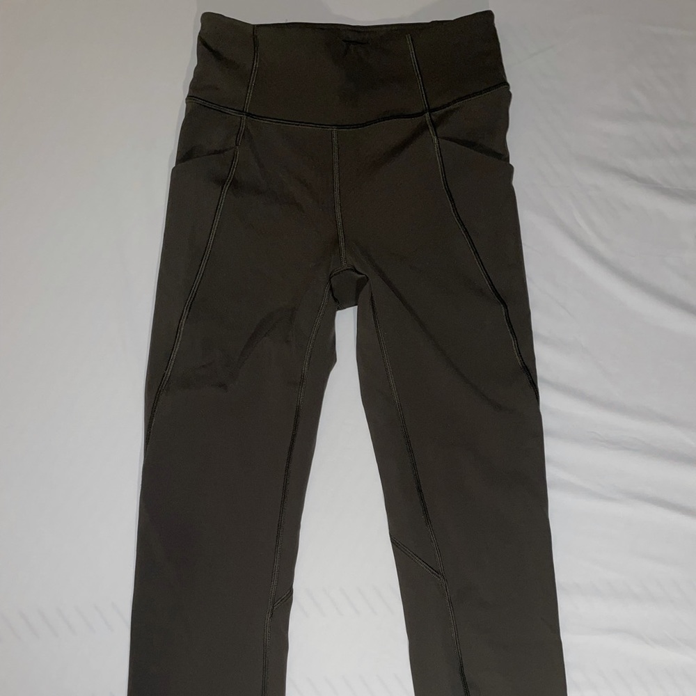 Lululemon Time To Sweat Crop *23” Sz 4